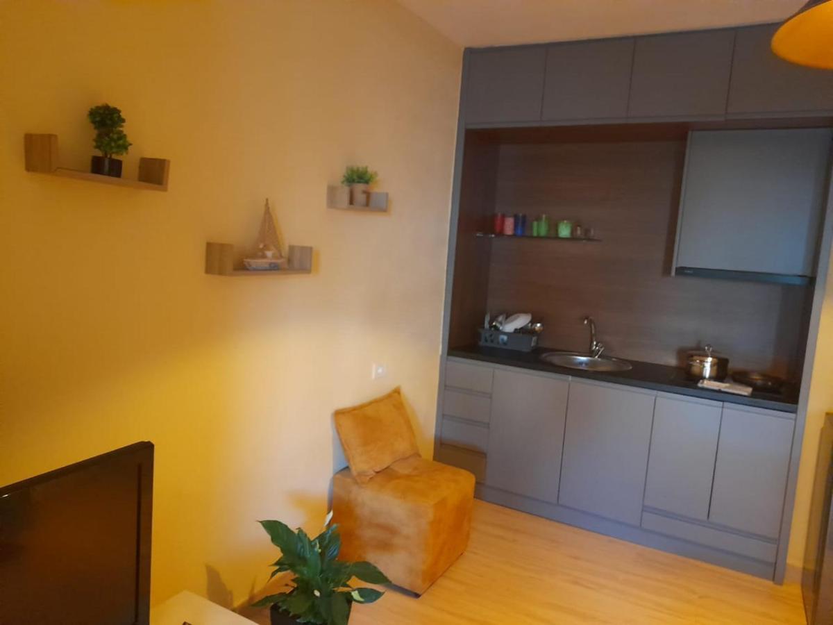 Saranda Beach Apartment Exterior photo
